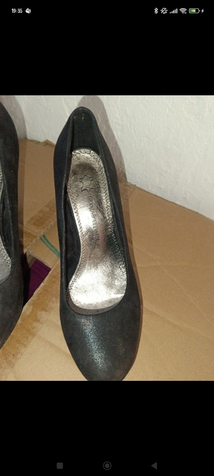 Escapade noir T37 - photo numéro 5