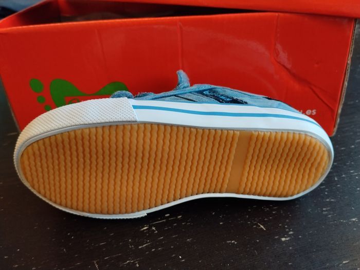 Chaussures en toile - photo numéro 2