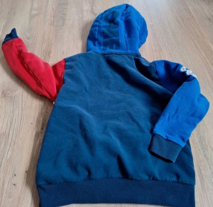 Sweat 8 ans - photo numéro 2