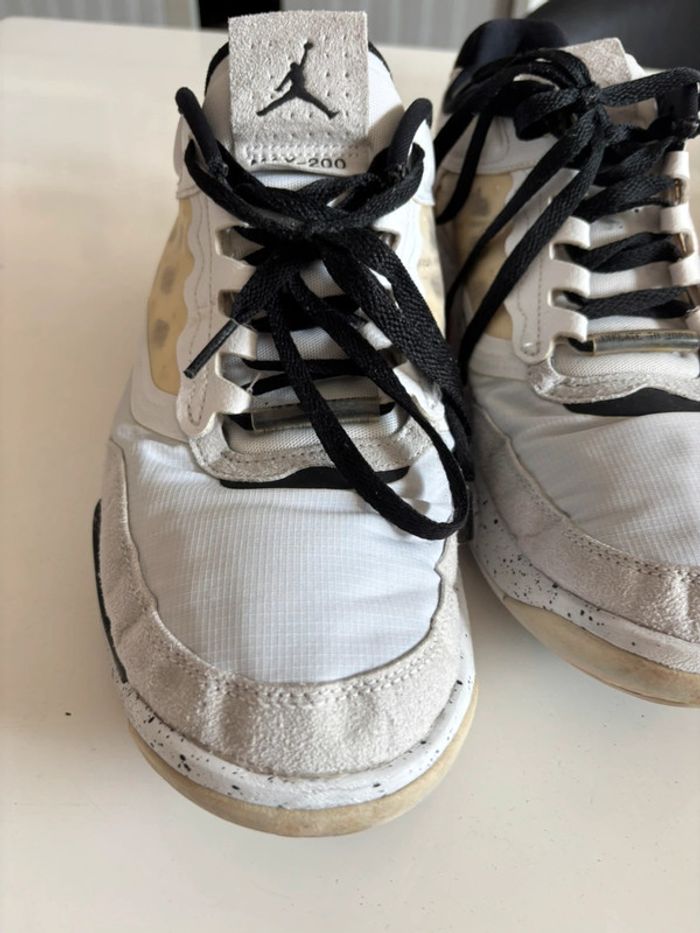 Jordan Max 200 Blanc / Challenge Rouge / Noir - Taille 44 - photo numéro 5