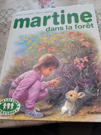 Martine dans la foret