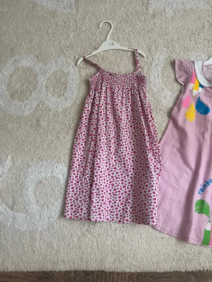 Lot de 2 robes été 4/5ans 110cm - photo numéro 2