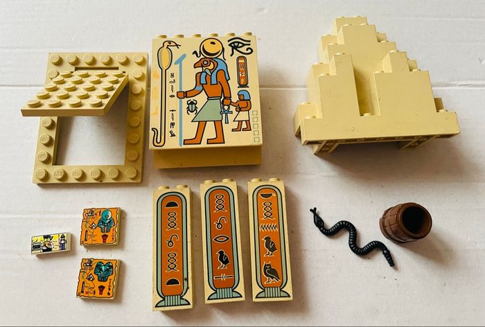 Lego 5998 / le temple d'Anubis