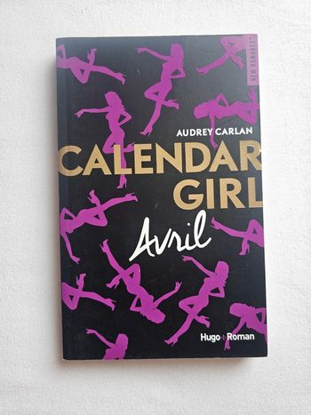 Livre calendar girl avril
