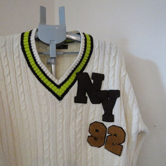 Pull oversize col V style varsity FB Sister 🤩 S / 36 / 8·Très bon état - photo numéro 2