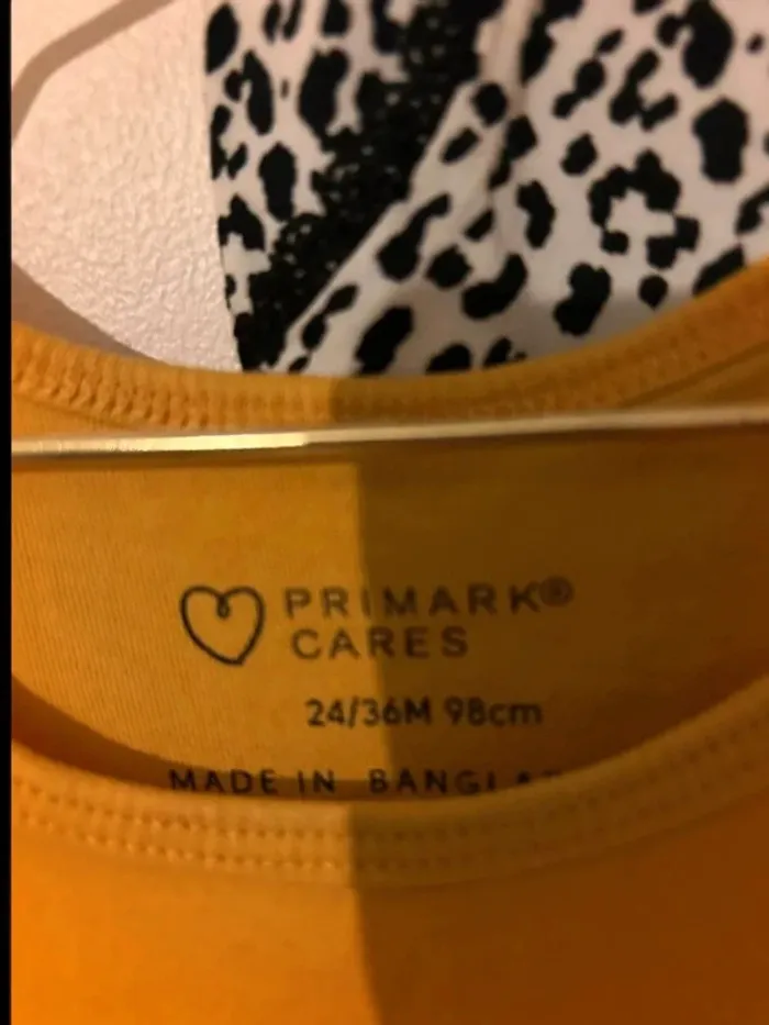 Ensemble safari Primark taille 98cm état neuf - photo numéro 3