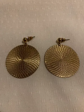 Boucles d’oreilles en métal doré