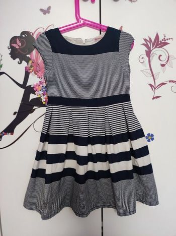 Robe 8 ans