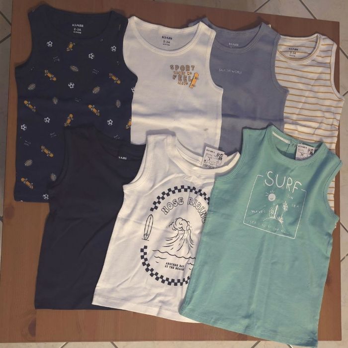 (Neufs non portés) 🤩😍💙 Lot débardeurs 3ans garçon 💙😍🤩