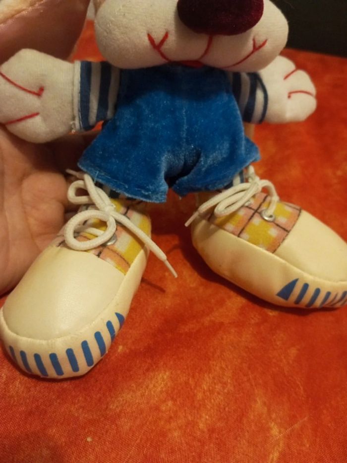 Peluche lapin ou chien 😅 - photo numéro 3