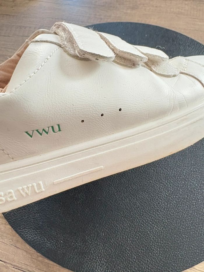 Baskets Vanessa wu - photo numéro 6