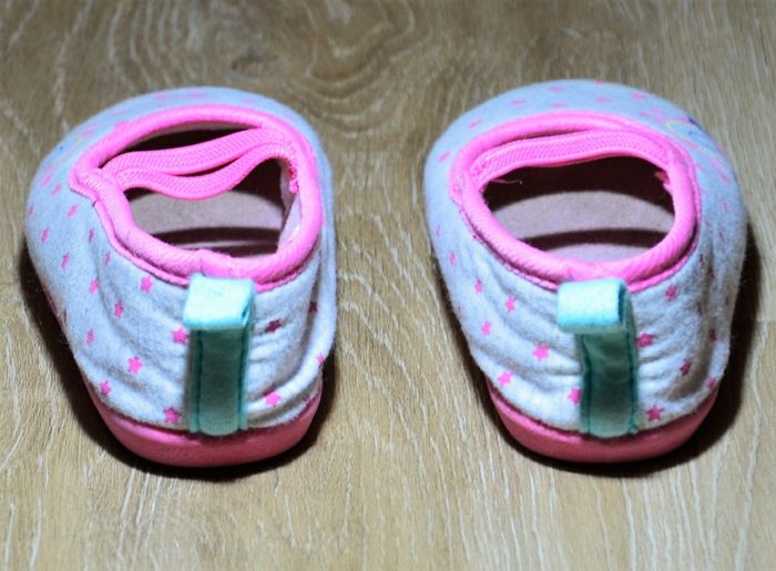 Chaussons fille pointure 21 - photo numéro 3