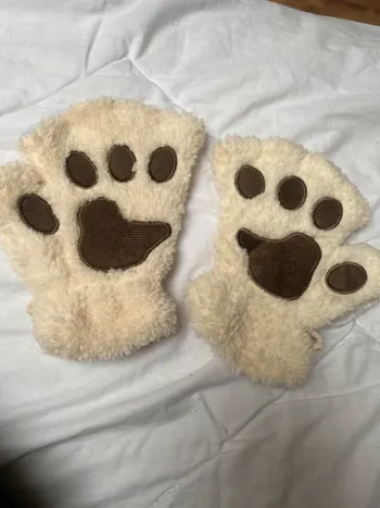 Mitaines pattes de chien moumoute