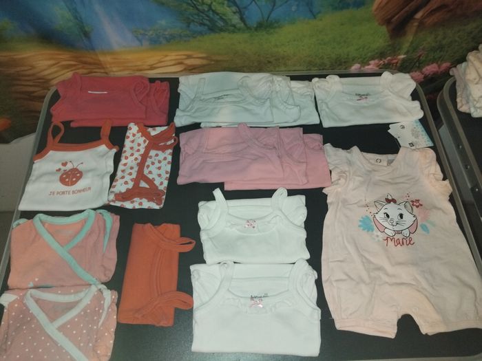 Lot 1 mois fille été - photo numéro 2