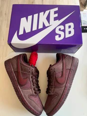 Nike Dunk Low Pro City Of Love 37,5