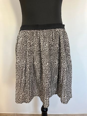 Jupe courte fluide léopard lefties taille L 40