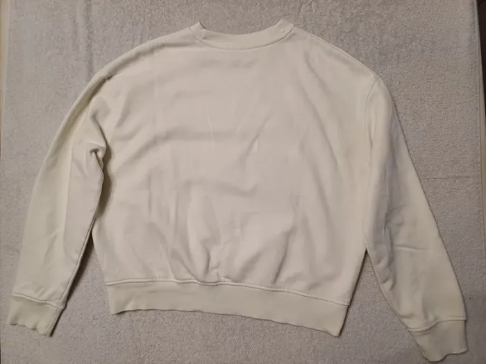 Sweat blanc XXS Kiabi 12 ans (réf perso G-P38)(familleac72) - photo numéro 2