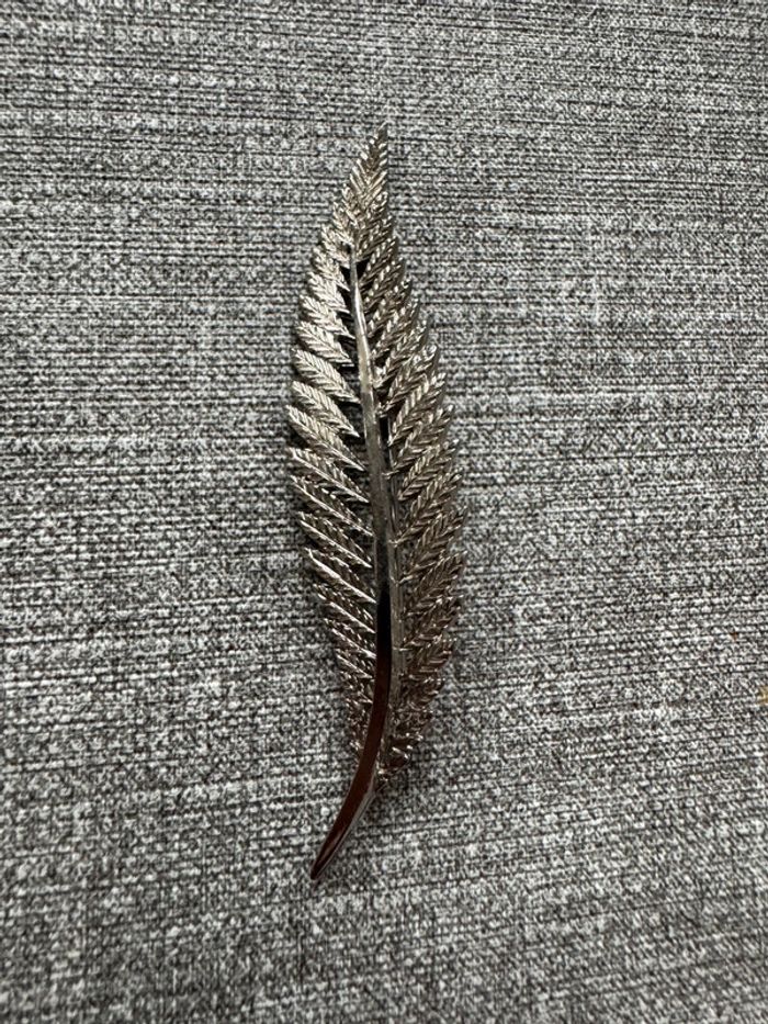 Broche