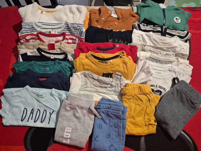 Lot vêtements 6 mois