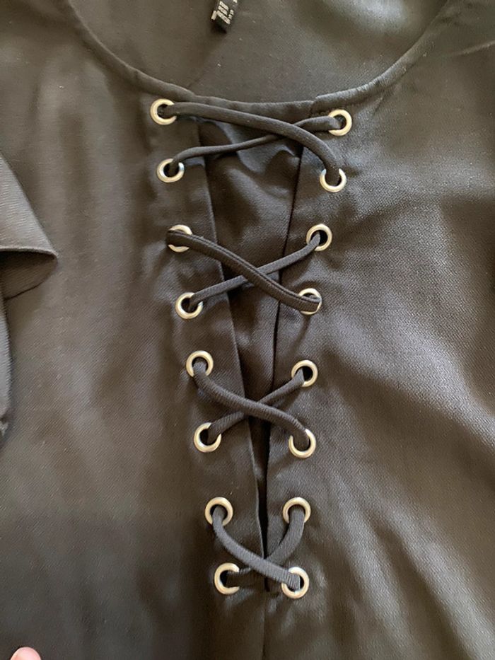 T-shirt manches courtes taille 36 Stradivarius - photo numéro 4