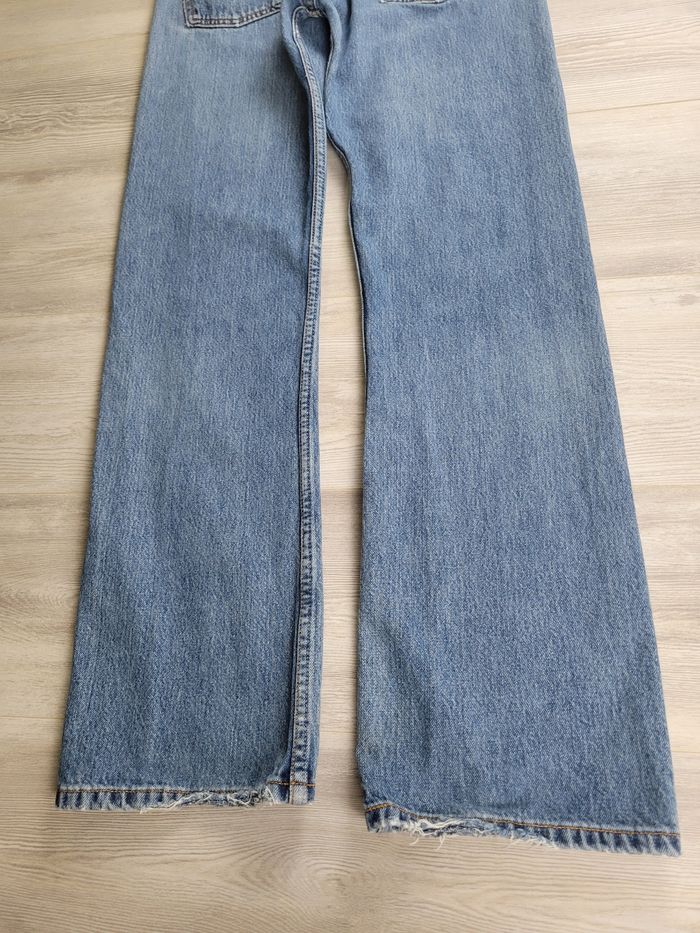 Jean Levi’s 501 W30 L32 bleu  – coupe droite - photo numéro 6