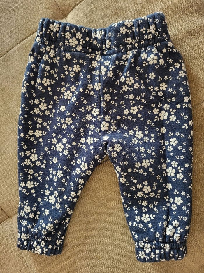 Ensemble survêtement fille. - photo numéro 4