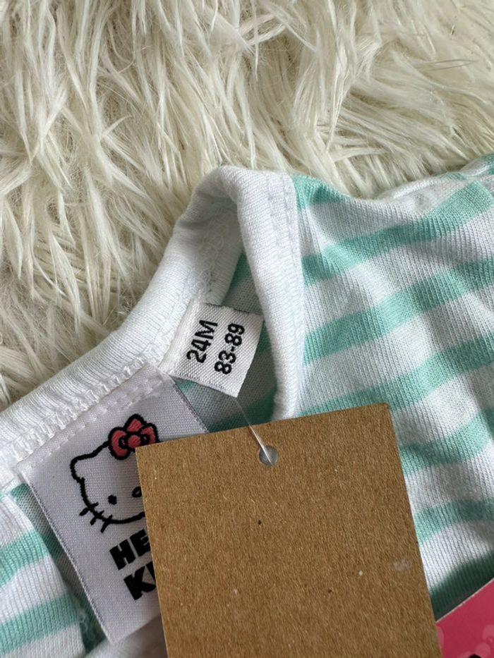 Barboteuse Hello Kitty taille 24 mois Kiabi - photo numéro 5