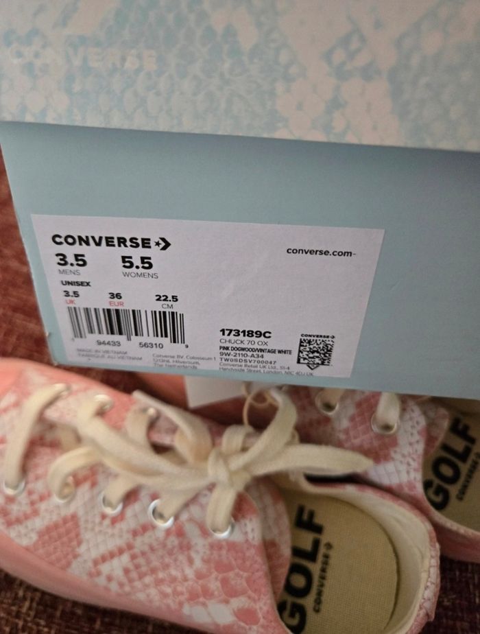 Converses Golf taille 36 - photo numéro 4