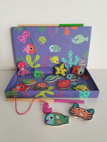 Pêche à la ligne magnétique en bois Djeco