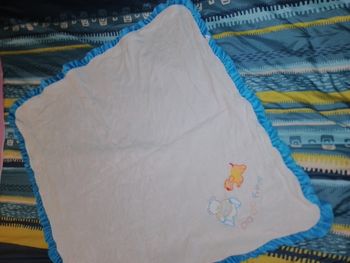 Couverture réversible blanche/bleu