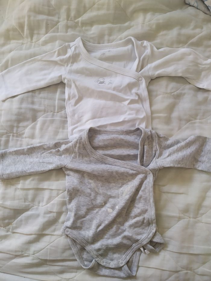 Lot de body taille 1 mois - photo numéro 6