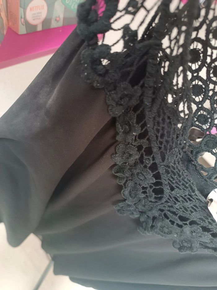 Robe noir taille M/L - photo numéro 7