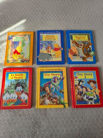 Lot livres " Les classiques Disney "