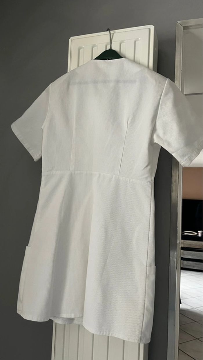 Blouse esthétique - photo numéro 2