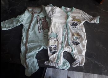 Lot de 2 pyjamas bébé 1 mois