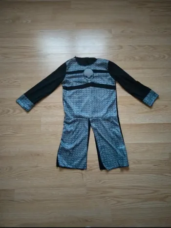 Déguisement enfant. garçon. 
Taille 5 ans