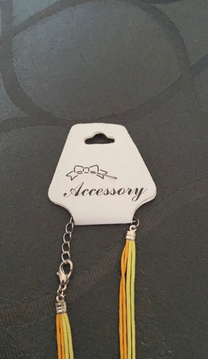 Collier fantaisie femme vert orange et jaune - photo numéro 3