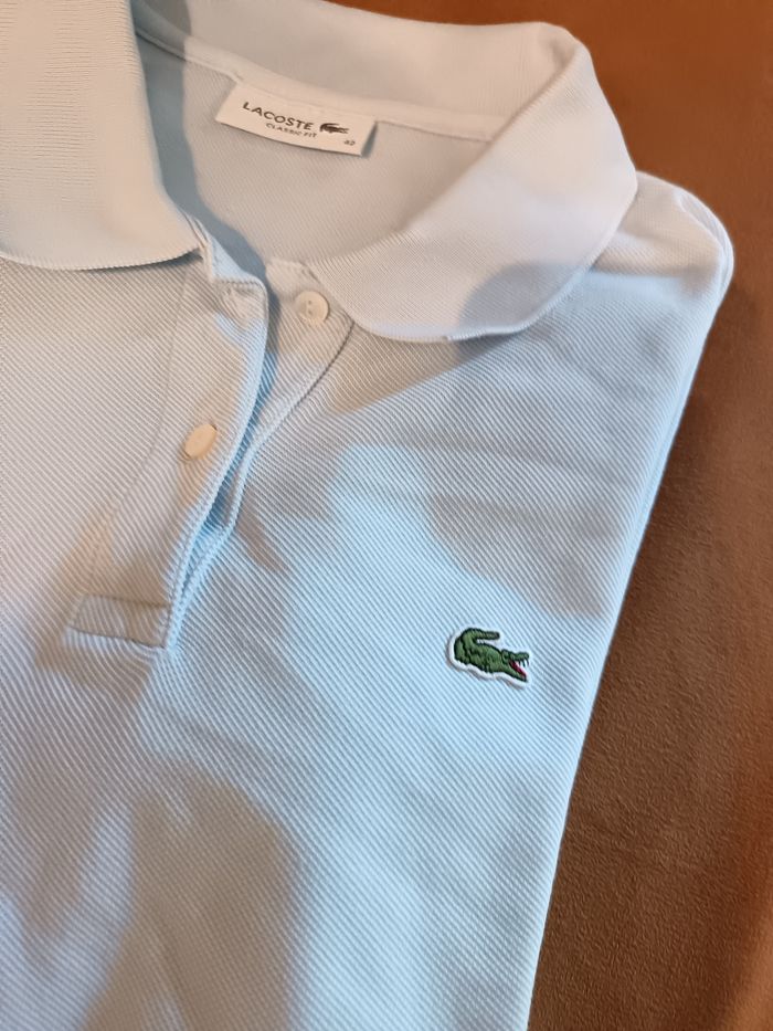 T shirt femme Lacoste - photo numéro 3