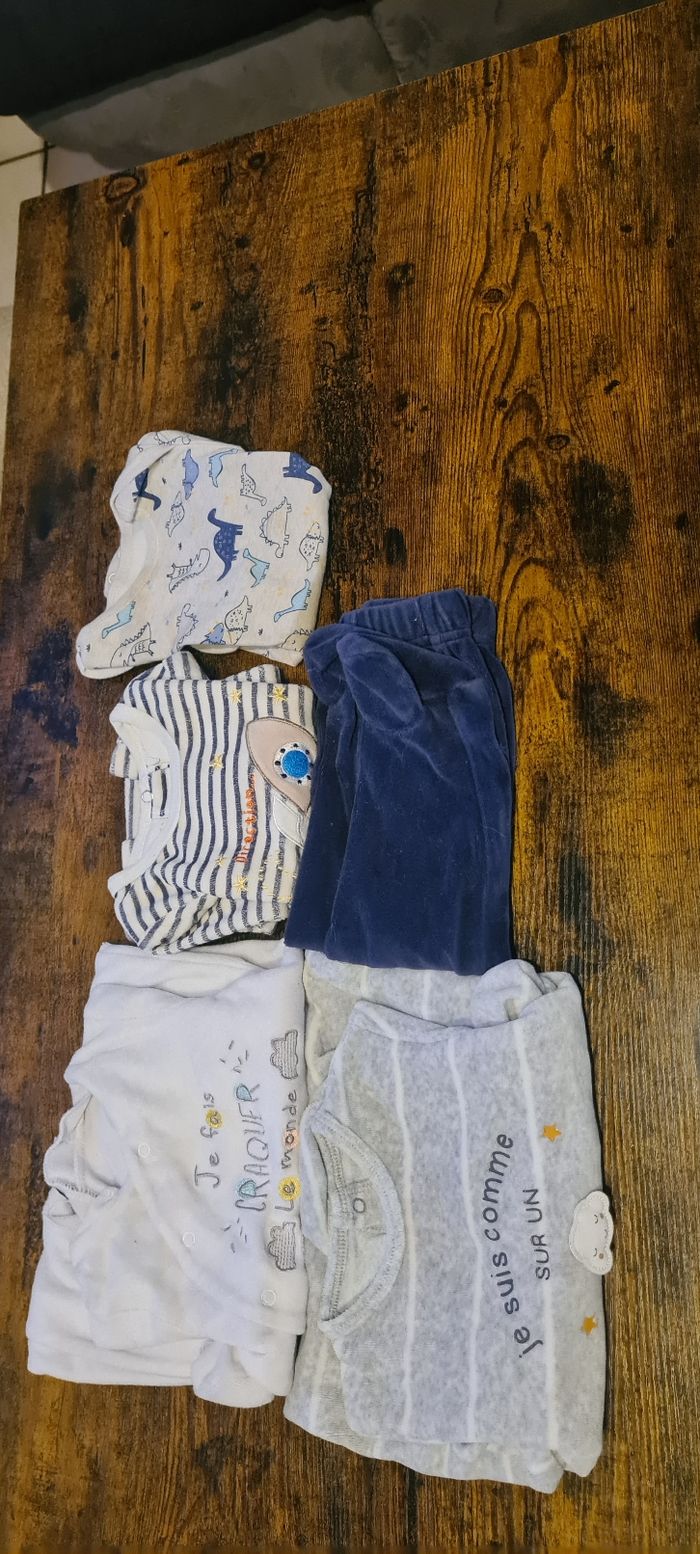 Lot vêtements bébé 9 mois - photo numéro 4