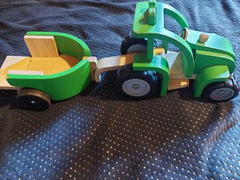 Tracteur bois et sa remorque