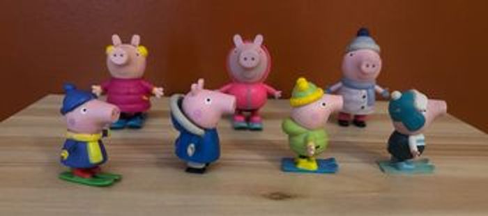 Peppa pig et Georges en hiver - photo numéro 2