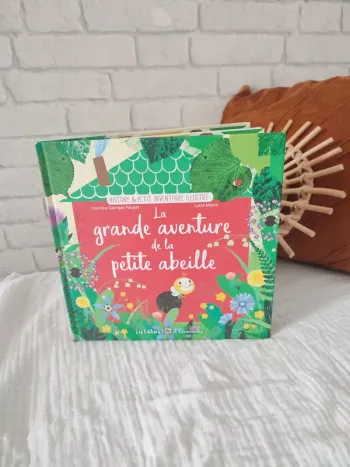 Livre La grande aventure d'une petite abeille