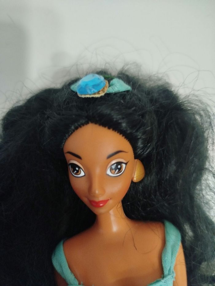 Poupée Jasmine - Vintage 90's - photo numéro 4