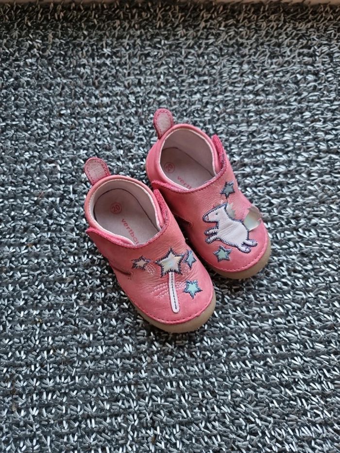 Chaussure, chausson vertbaudet licorne vertbaudet taille 20
