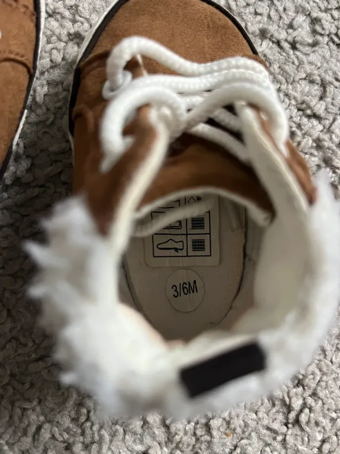 Chaussure bébé - photo numéro 4