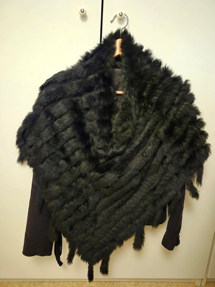 Cape fausse fourrure