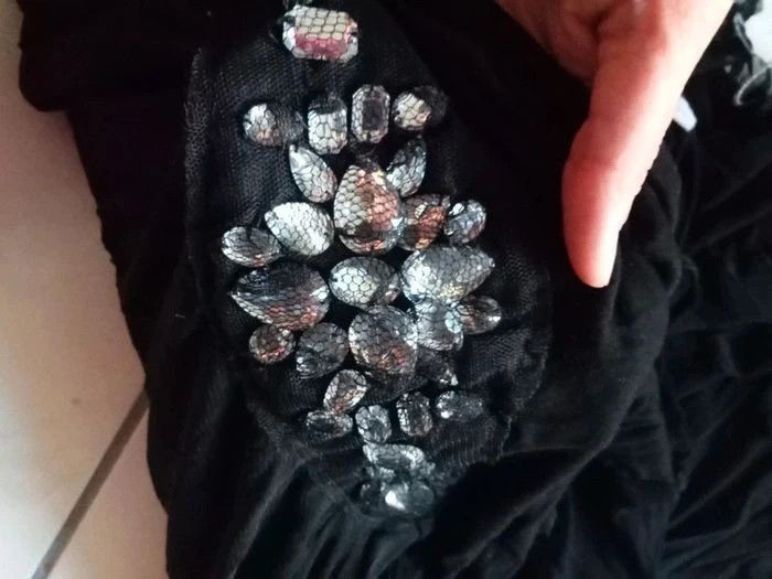 Robe de soirée noire - photo numéro 6