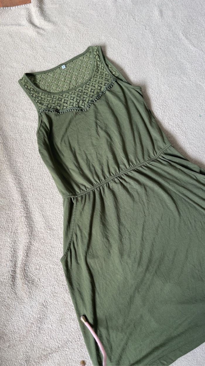 Robe M - photo numéro 2