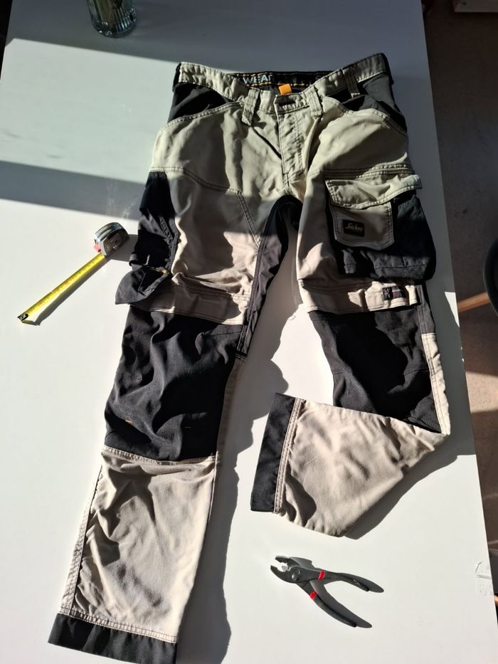 Très beau pantalon de travail
