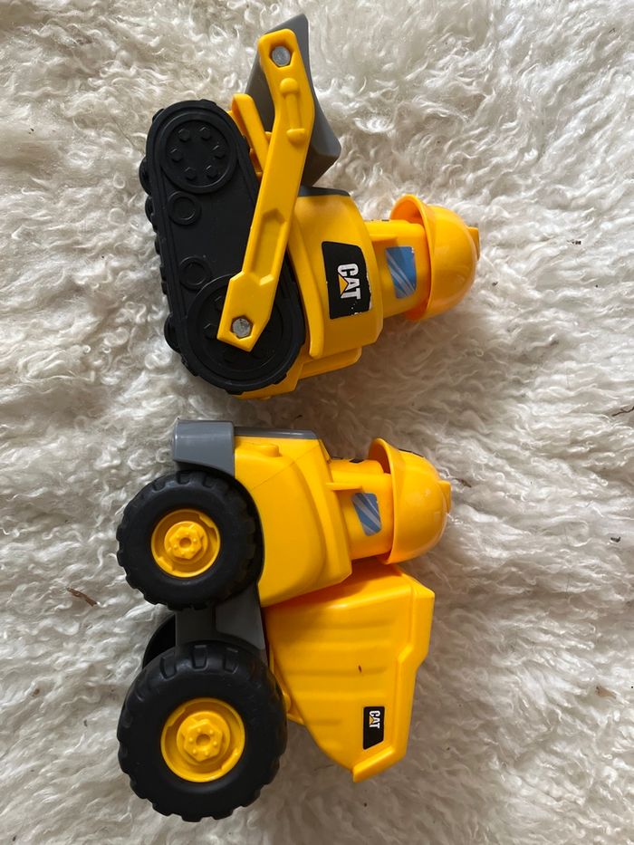 Véhicules de chantier caterpillar - photo numéro 4